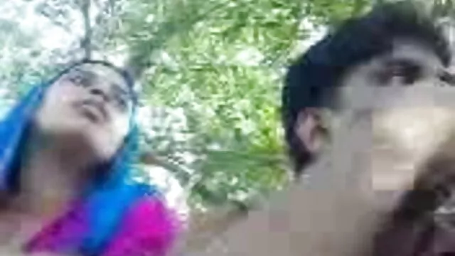 સમકક્ષ બીપી ઓપન પીચર એશિયન પોશાક બન્ની