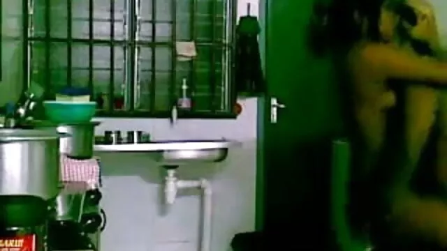 કાળા વિકસાવવામાં આવી છે, એક લવચીક સરસ સોનેરી વાળ ઓપન સેકસી બીપી વીડીયો વાળી ગાંડ માં ઘૂંટણ