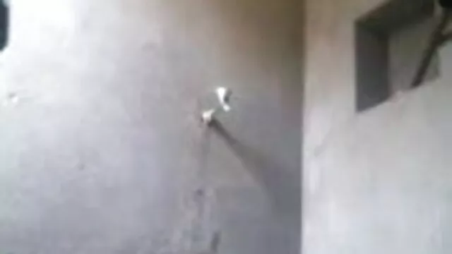 રાંધેલા અંગ્રેજી બીપી વીડીયો ગરમ નથી