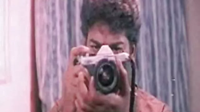 સેક્સી છોકરી સેકસી બીપી ફીલમ seduces મિત્રો પુત્રી