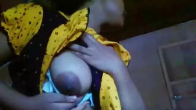 સુંદર કાળા બીપી વીડીયો ફૂલ એચડી સોનેરી fucks વિશાળ બ્લેક સભ્ય