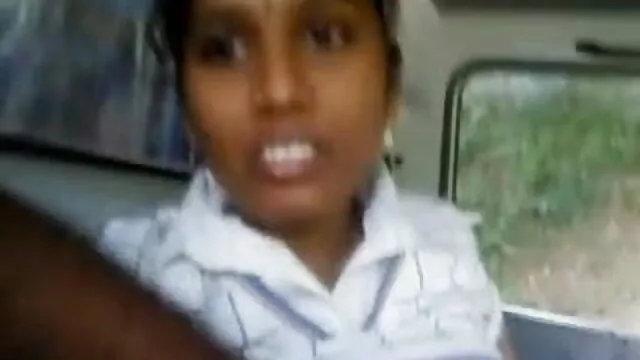 બે છોકરીઓ સાથે બળાત્કાર વ્યક્તિ જાપાની બીપી