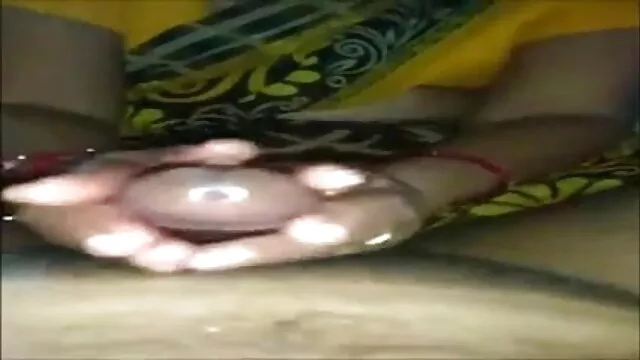 સેક્સ સોનેરી સેકસી ફીલમ વીડીયો વાળ વાળી