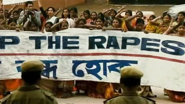 શાળા લેસ્બિયન fucks યુવાન સચિવ બીપી વીડીયો બીપી વીડીયો