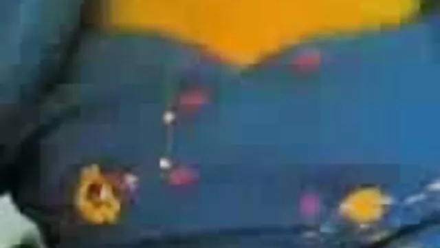 યુવાન વાહિયાત સુસી માં બીપી hd ગાંડ
