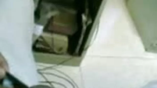 માણસ fucks તેની પુત્રીઓ પાછળ તેમના માતા-પિતા ' બીપી ફિલ્મ ઇંગ્લિશ પ્રસંશા