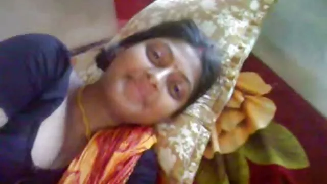 તદ્દન ઉત્સાહિત અને fucked મહિલા નવા બીપી